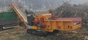 Broyeur <span class=keywords><strong>de</strong></span> <span class=keywords><strong>bois</strong></span> industriel à moteur diesel, déchiqueteur <span class=keywords><strong>de</strong></span> <span class=keywords><strong>bois</strong></span> économique, broyeur <span class=keywords><strong>de</strong></span> briquettes <span class=keywords><strong>de</strong></span> <span class=keywords><strong>bois</strong></span> pour les déchets forestiers - Product Image 5