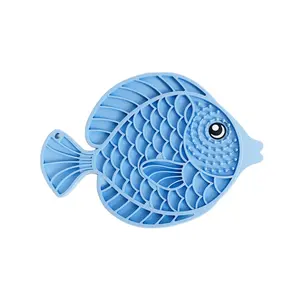 Modern Fish Shape Alimentador Lento Grande Não-Slip Impermeável Silicone Pet Food Feeding Mat para Cães Low MOQ Lamber Design