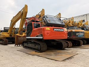 Excavatrice sur chenilles hydraulique Doosan DX300 d'occasion, 30 tonnes, pour travaux de construction lourds et terrassement, à vendre - Product Image 4