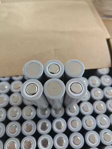 Baterai Isi Ulang 18650 Berkualitas Tinggi 3500mAh 2600mAh 2000mAh <span class=keywords><strong>3</strong></span>.7V Sel Baterai Lithium Ion 1C-5C untuk Sepeda Listrik - Product Image 4