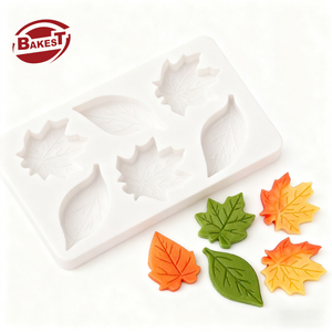 Nouveau moule en silicone créatif spécial feuille d'érable d'automne pour chocolat, résistant à la chaleur, compatible four, pour mousse et gâteaux en forme de feuille, dessert français - Product Image 2
