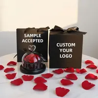 Valentinstagsgeschenke Ewige Rosen unter Glaskuppel Natürliche Unvergängliche Blumen Konservierte Rose in Glaskuppel mit LED-Licht