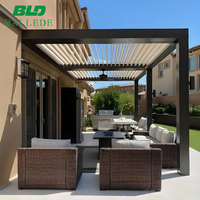Pergola moderne de luxe en aluminium pour l'extérieur, avec toit bioclimatique écologique, étanche, option motorisée, revêtement poudré, aspect naturel