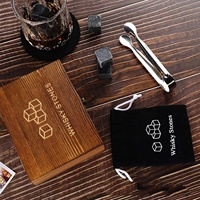 Ensemble cadeau de 9 pierres à whisky réutilisables en bois et granit, cubes de glace rafraîchissants, lot de pierres à whisky pour refroidir