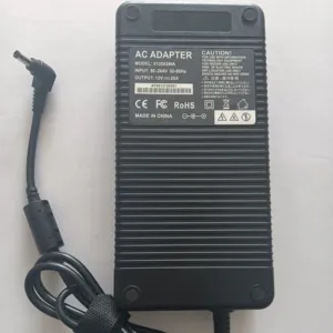 Catu Daya Sakelar Plastik Tipe Desktop 240W 12 Volt 20 Amp Ac Dc Adaptor 12 V 20 A