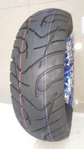Pneu de scooter de qualité supérieure au prix le plus bas, pneu de moto, pneu de scooter 120/70-12, pneu sans chambre à air en provenance du Vietnam - Product Image 2