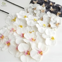 Orchidea Phalaenopsis Artigianale da 93 cm con Effetto Reale, Stampa 3D e Texture Idratata, Orchidea Farfalla per Matrimoni di Lusso (Vendita all'Ingrosso)