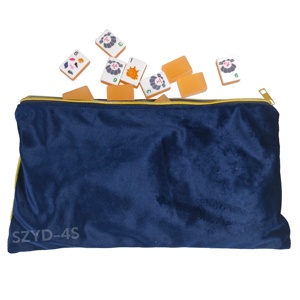 Bolsa de Mahjong de Terciopelo Suave de Lujo, Bolsa para Fichas de Gran Capacidad con Cierre de Cremallera Seguro - Product Image 3