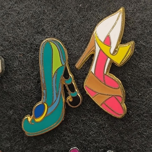 Oem ODM không có tối thiểu số lượng lớn bán buôn các nhà sản xuất thiết kế phim hoạt hình phim hoạt hình mềm cứng kim loại ve áo pins tùy chỉnh phù hiệu men pins - Product Image 4