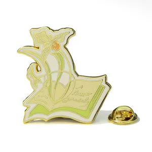 Distintivo del risvolto del produttore cinese campione gratuito design logo personalizzato distintivo con spilla smaltata dura fiore in metallo