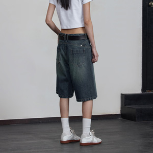 Amerikan tarzı yıkanmış bakmak eski Denim pantolon nakış orta bel beş puan şort gevşek Fit kadınlar için düz şort - Product Image 5