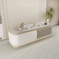 Comptoir de réception personnalisable, durable, moderne, de luxe léger, en bois, avec éclairage LED, idéal pour les salons de beauté, les hôtels et les centres commerciaux – Vente directe usine