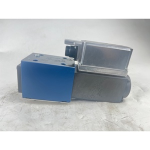 ระบบควบคุมทิศทางไฮดรอลิกแบบตอบสนองสูง 5WRPE รุ่น 5WRPE10F1B70L-20/G24K0/B 5WRPE10 F1B 70L-2X/G24K0/A1M - Product Image 6