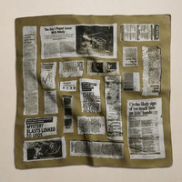 Foulard en soie vintage à imprimé journal déchiré, motif rétro de coupures de journaux sur le thème des OVNIs, foulard carré, bandana en gros pour hommes et femmes