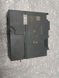 6ES7153-4BA00-0XB0 ET200M IM153-4 IO 24VDC PLC โมดูลควบคุมการทำงาน ET200M IM153-4 IO 24VDC PLC - Product Image 1