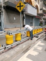 Barrera de Seguridad Rotatoria de EVA, Barandilla de Seguridad Giratoria Galvanizada en Caliente para Carreteras, Protección Anticollisión