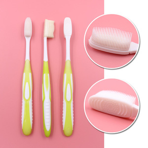 แปรงสีฟันขนนุ่มไนลอนแบบด้ามจับกันลื่น สำหรับผู้ใหญ่ ใช้ในบ้าน - Product Image 2