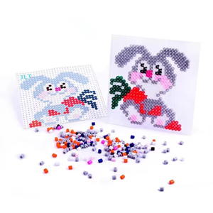 Perles Hama DIY 5 mm pour Pâques 2025 – Créez votre propre puzzle de perles Hama pour enfants – Nouveauté très prisée - Product Image 1