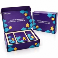 Boîte d'expédition personnalisée pour accessoires de jeu de société, en carton rigide brillant avec insert pour l'expédition de jeux de cartes
