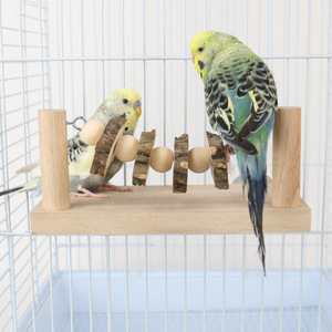 Estación de Entrenamiento para Loros de Madera Maciza con <span class=keywords><strong>Escalera</strong></span>, Columpio, Anillo, Jaula, Casa Transportadora para Pájaros, Juguete de Entretenimiento y Plataforma de Descanso - Product Image 3