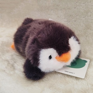 Lindos Peluches de Animales: Gato Blanco y Negro, Capibara, Perezoso – Compañero de Aprendizaje y Escritorio, Regalo Festivo - Product Image 2