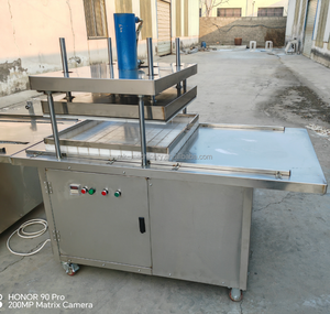 Thanh bơ đậu phộng phẳng và cắt trên khay Mật rỉ thanh phẳng và cắt dây chuyền sản xuất bán tự động máy ép Thanh - Product Image 5