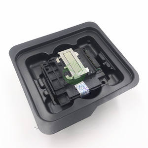 Equipo de oficina y accesorios