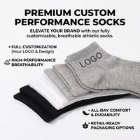 Chaussettes de sport athlétiques respirantes pour hommes avec logo personnalisé, en coton de haute qualité, unies, courtes, pour la course et le quotidien, OEM ODM