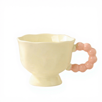 Tasse à café en céramique à pied haut, cadeau d'anniversaire pour couple, fille, tasse à thé avec anse perlée rose pour la maison, la cuisine, le café