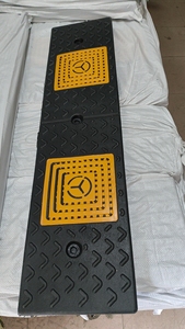 Rampes de sécurité en caoutchouc bicolores, prismatiques haute intensité, grande taille, pour voitures et fauteuils roulants - Product Image 3