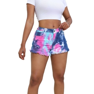 Shorts en jean tendance pour femmes grandes tailles, taille mi-haute, tie-dye, à franges, déchirés, style décontracté et droit pour l'été - Product Image 1