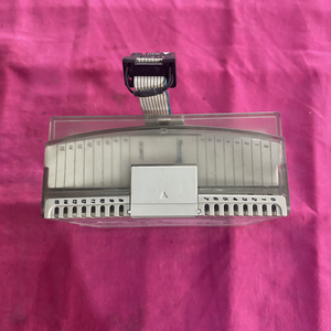 Module d'entrée numérique PLC haute performance 1762-IQ16 1762-<span class=keywords><strong>IQ8</strong></span> 1762-IQ32, unité d'extension pour système de contrôle d'automatisation industrielle - Product Image 1