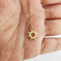 Pendentif en forme de soleil personnalisé en acier inoxydable pour femme à la mode, vente en gros, cadenas, or rose, acero inoxidable
