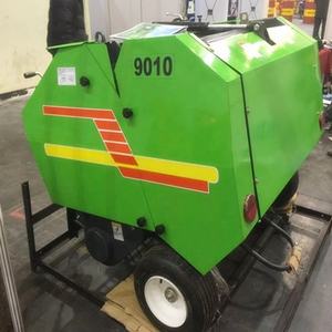 Petit <span class=keywords><strong>tracteur</strong></span> à quatre roues avec broyeur de paille de maïs, ramasseuse d'<span class=keywords><strong>herbe</strong></span> agricole, fabricant de presse à balles rondes - Product Image 3