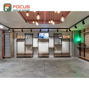 Système d'affichage commercial sur mesure pour l'intérieur des boutiques, matériaux mixtes, design intérieur commercial, franchise de magasin de vêtements - Product Image 2