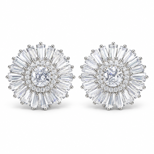 Orecchini a Perno con Fiore a Fiocco di Neve per Donne, Design Floreale Semplice, Accessori per Orecchie da Indossare Quotidianamente - Product Image 1