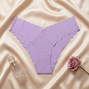 Women <b>Seamless</b> Invisible <b>Thong</b> Panties Scalloped Wave Edge Low Rise Women Underwear Breathable Briefs for Daily Yoga Wholesale - Product Image 4