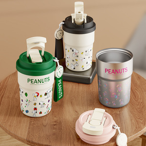 Tasse à café Snoopys en acier inoxydable 304, double paroi isolée, gobelet de voyage portable avec couvercle à pendentif, gourde sportive pour activités de plein air - Product Image 2