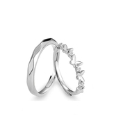 Fine Jewelry S925 Sterling Silver Micro-Inlay Butterfly Couple Ring Japonais et Coréen Niche Design Fresh Ring Hommes et Femmes