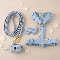 Set Harnesses dan Tali Anjing Mewah Bahan Corduroy, Dapat Disesuaikan, Bebas Genggam, Harnais Et Laisse Personnalis OEM/ODM