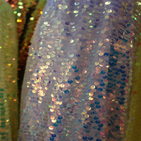 Tissu de décoration de fond brillant 5mm séquence dentelle tissu de broderie robe de mariée tissu à paillettes irisées pour jupe femme