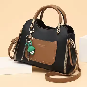 Bolso de Hombro de Piel Sintética para Mujer con Diseño de Logotipo Personalizado, Cierre de Cremallera con Patrón de Estrellas, Bolso de Moda - Product Image 2