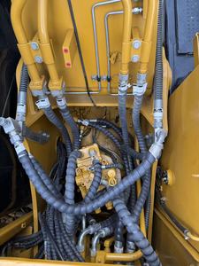 Excavatrice d'occasion de taille moyenne à vendre Cat315D2GC en stock, équipement d'ingénierie, faible nombre d'heures, prête à l'emploi, haute efficacité, rentable - Product Image 6