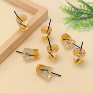 Set di Bevande Ghiacciate in Miniatura, Tè Nero Ghiacciato e <span class=keywords><strong>Americano</strong></span> Ghiacciato Realistici in Resina per Casa delle Bambole in Scala 1:12, per Diorami e Hobbisti Adulti - Product Image 1