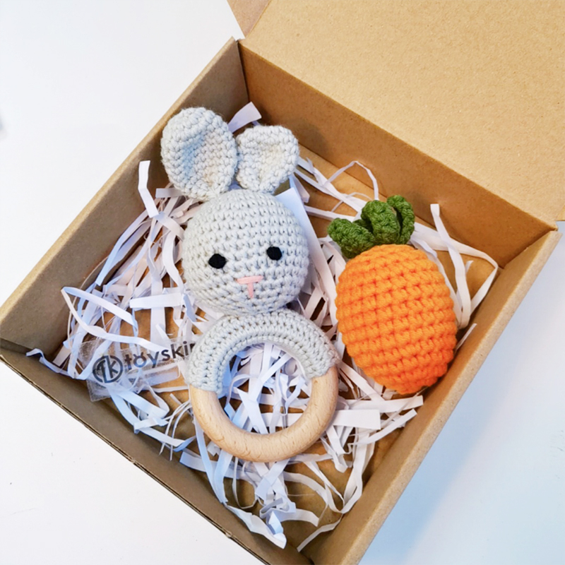Новый дизайн 2021, лидер продаж на Amazon, детский подарочный набор, игрушка-погремушка, вязаный кролик с морковкой, мягкие игрушки