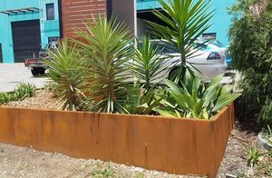 Plaques de séparation pour jardinières et patios en acier Corten découpées au laser - Product Image 3