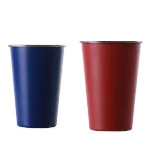 แก้วและถ้วยทองแดงเคลือบมอสโกสีขาวดำพร้อมขอบทองแดงสีโรสโกลด์สำหรับดื่มถ้วยสเตนเลสสตีลนัดสีดำ20Oz 8Oz
