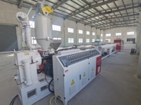 Ligne d'extrusion automatique de tuyaux en PEHD/PE 20-160 mm, machine de fabrication de tubes en plastique à vis simple, économe en énergie