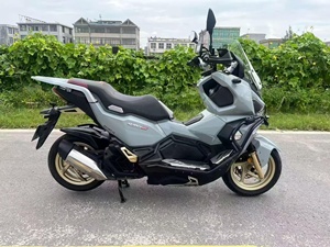 <span class=keywords><strong>Scooter</strong></span> d'aventure SYM Husky ADV 150 150cc d'occasion <span class=keywords><strong>pas</strong></span> <span class=keywords><strong>cher</strong></span>, gris clair, avec barre anti-chute, à vendre - Product Image 4