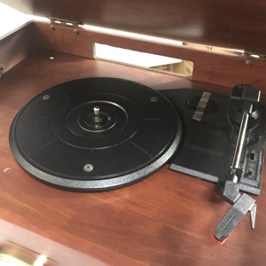 Tourne-disque audio 6-en-1 au design vintage, lecteur de disques vinyles et gramophone avec connexion PC/3 vitesses - Product Image 5